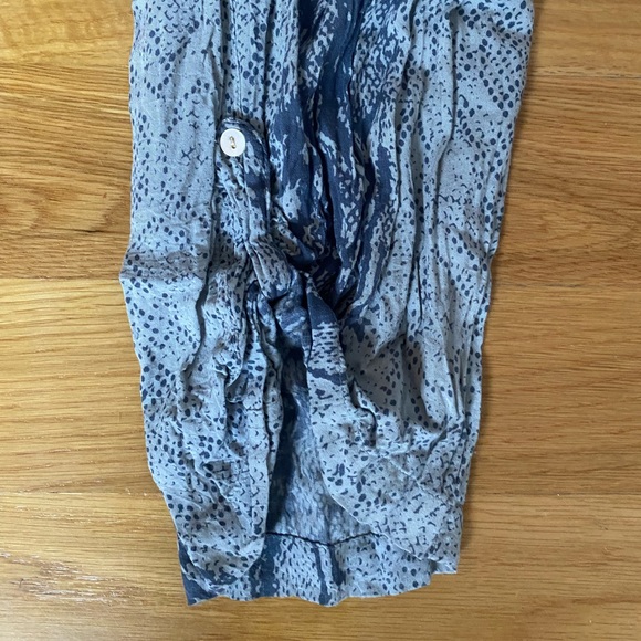 Drawstring Flowy Pant - Picture 2 of 5